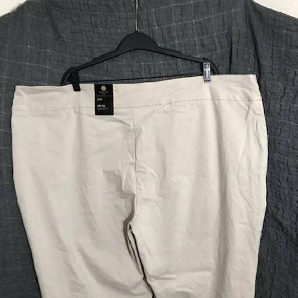 JM Collection NWT Khaki Chinos Trouser Pants Size 28W - Picture 7 of 12